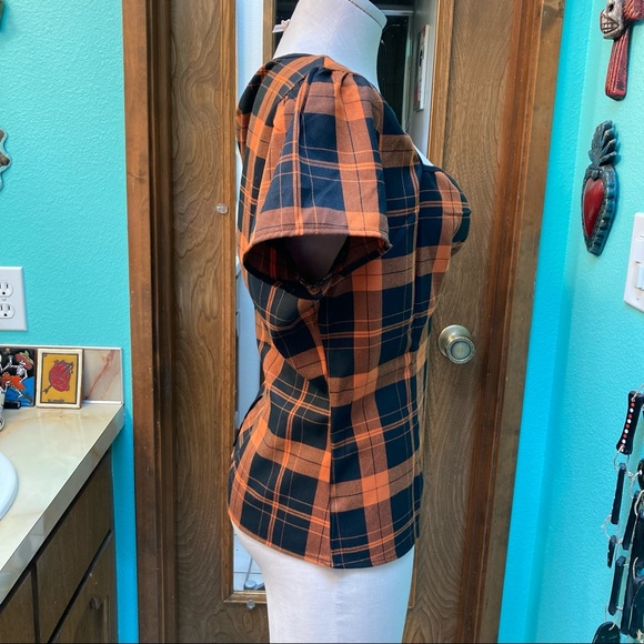 Collectif 4X pumpkin plaid Top - Picture 3 of 12